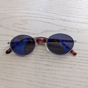 Vintage 1990s 2000s sunglasses